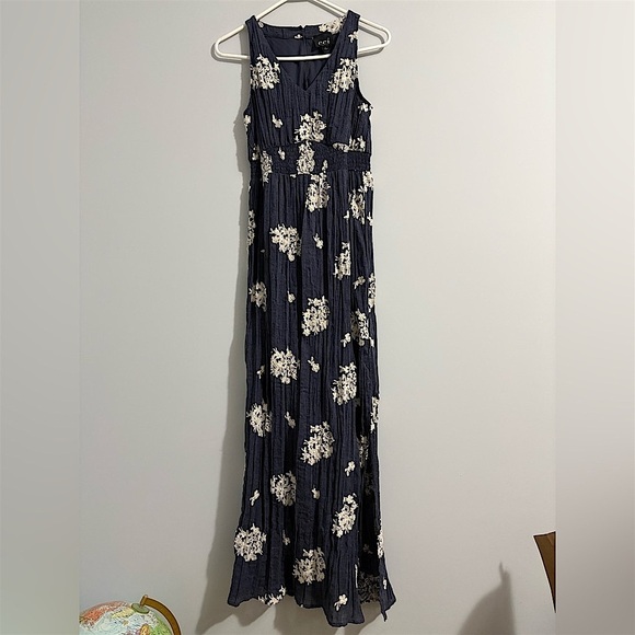 ECI Dresses & Skirts - eci  New York Maxi Dress Navy Blue Floral Embroidered V-Neck Sleeveless Smocked